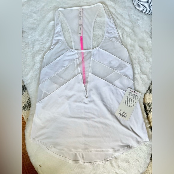 Lululemon If You’re Lucky Tank - Picture 4 of 4